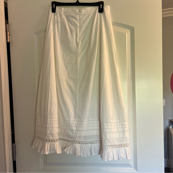 NWT⚡️ Lost Ink midi skirt with pleated hem and floral applique in cotton - Picture 7 of 14